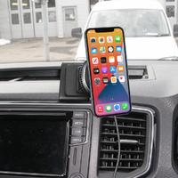Volkswagen Amarok Centre Mount & MagFusion Dash Pro Kit